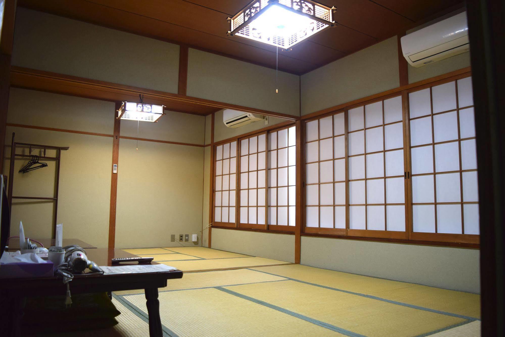 Yamabe Hotel Tenri Exterior photo