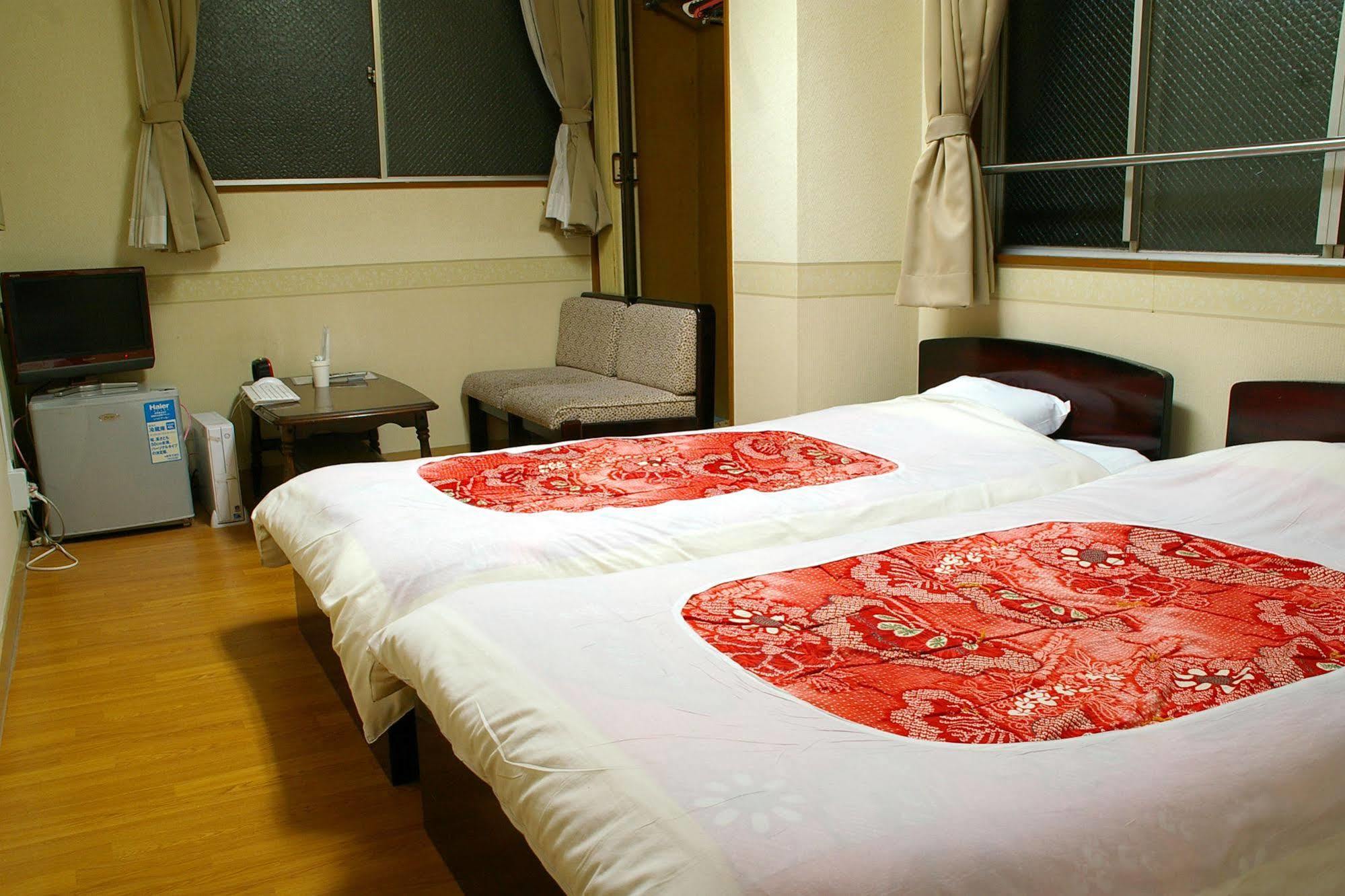 Yamabe Hotel Tenri Exterior photo